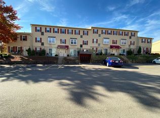 Awesome Two Bedroom at Bellwood Manor - Dishwasher & Shared Washer and Dryer on Site!, Pittsburgh, PA 15229
