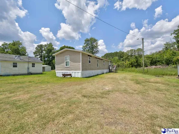 608 Jones Ave, Andrews, SC 29510