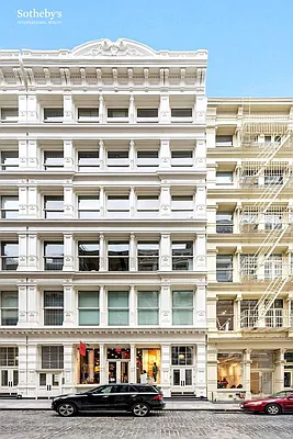 Sold by Sotheby's International Realty | media 13