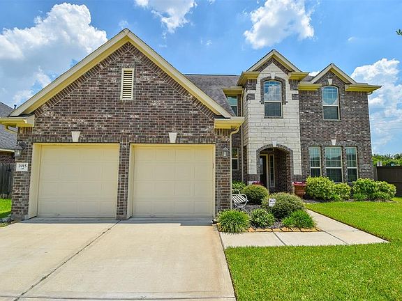 2nd image of 2015 Rolling Hills Dr