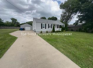 903 Payton Ave, Des Moines, IA 50315