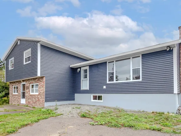 1541 Gabarus Hwy, Cape Breton, NS B1L 1E7