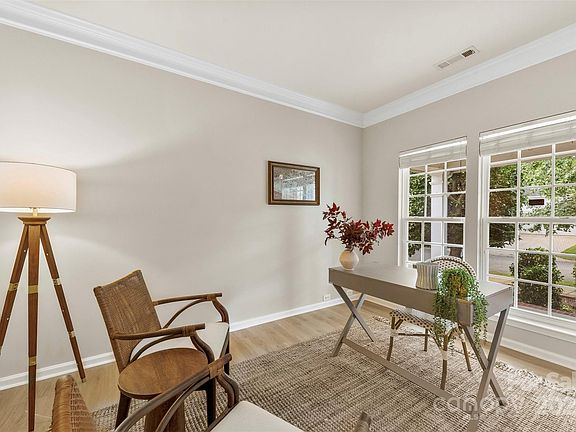 5th image of 8806 Cool Meadow Dr