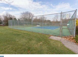 2 Almond Ct, West Windsor, NJ 08550