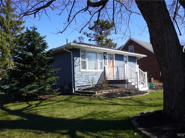 4681 N Bailey Ave, Amherst, NY 14226