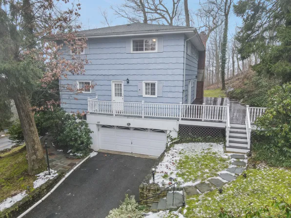 107 Edgemont Rd, Scarsdale, NY 10583