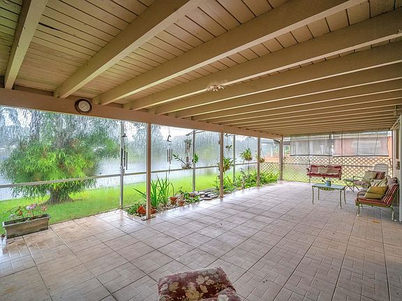 4th image of 8959 SW 52 Place