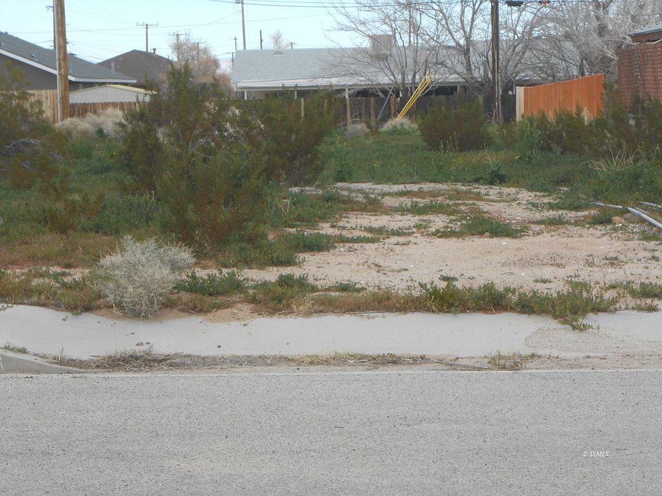 1st image of 081-103-09 W Hughes Ave