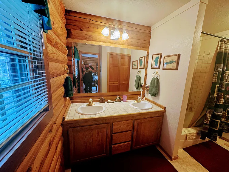 13272 Roundhill Dr — Photo 14