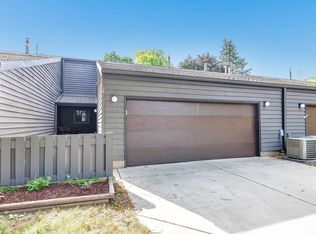 32 Webster Heights Dr, Green Bay, WI 54301