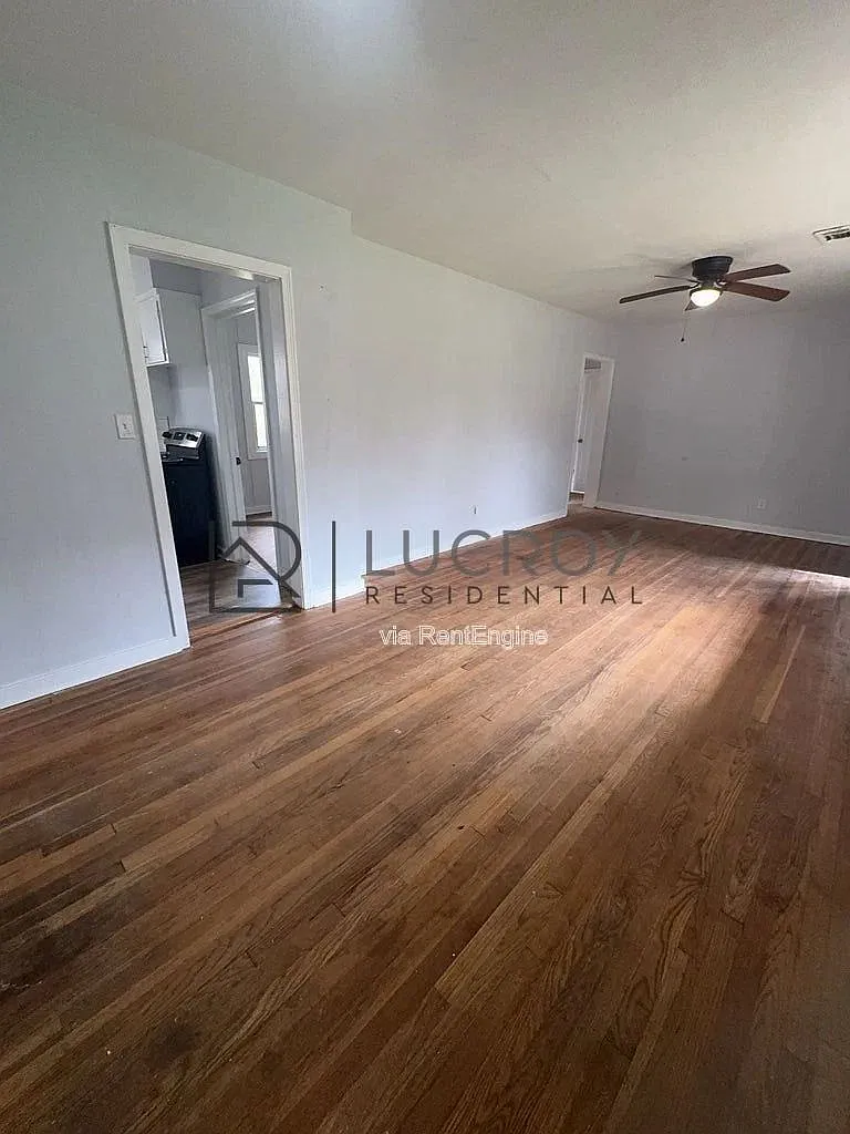 4 bed, 2.0 bath, 1270 sqft, $1,250 — Photo 3