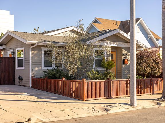 2nd image of 3617 Herbert St