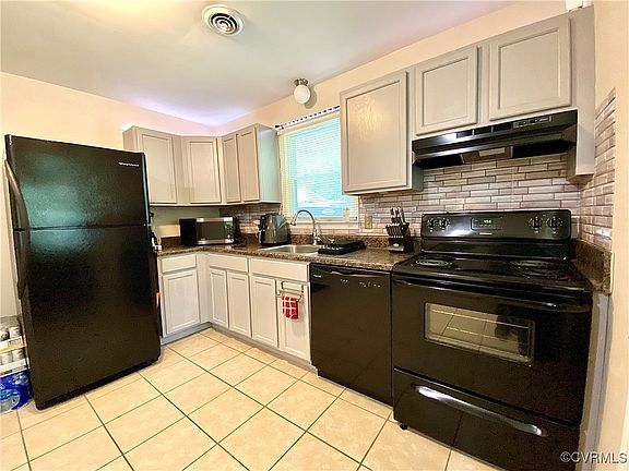 5th image of 20509 Hickory Ct