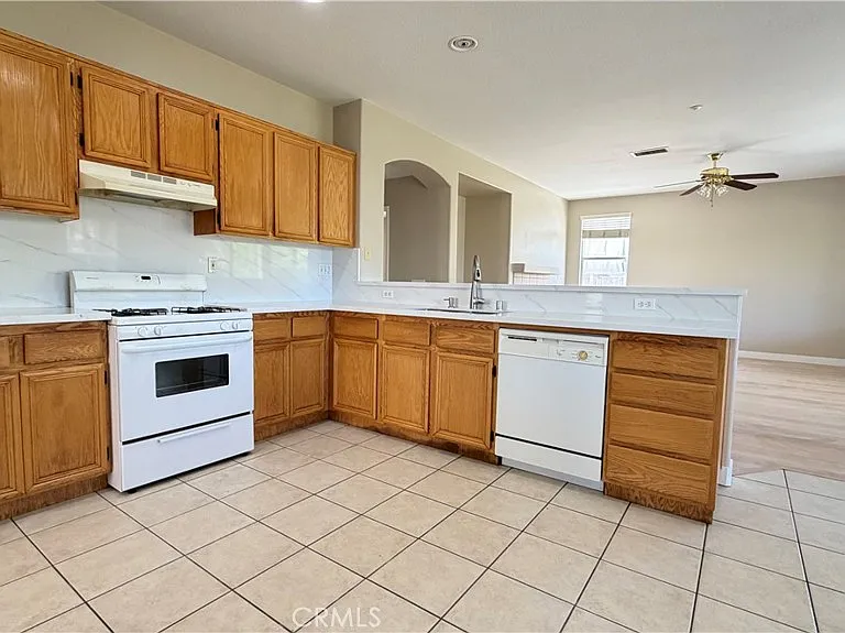 7941 La Crosse Way — Photo 7