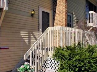 1482 Elder Dr, Aurora, IL 60506