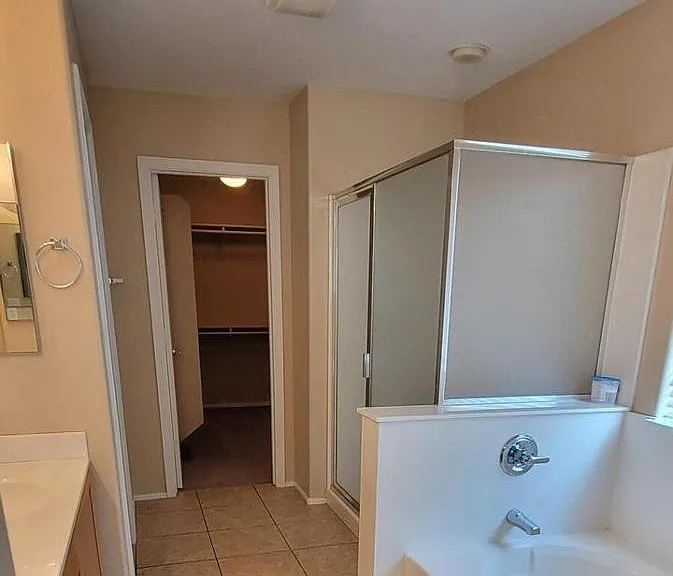 17440 W Caribbean Ln — Photo 7
