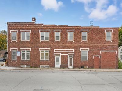 100 S Main St, Wolcottville, IN, 46795