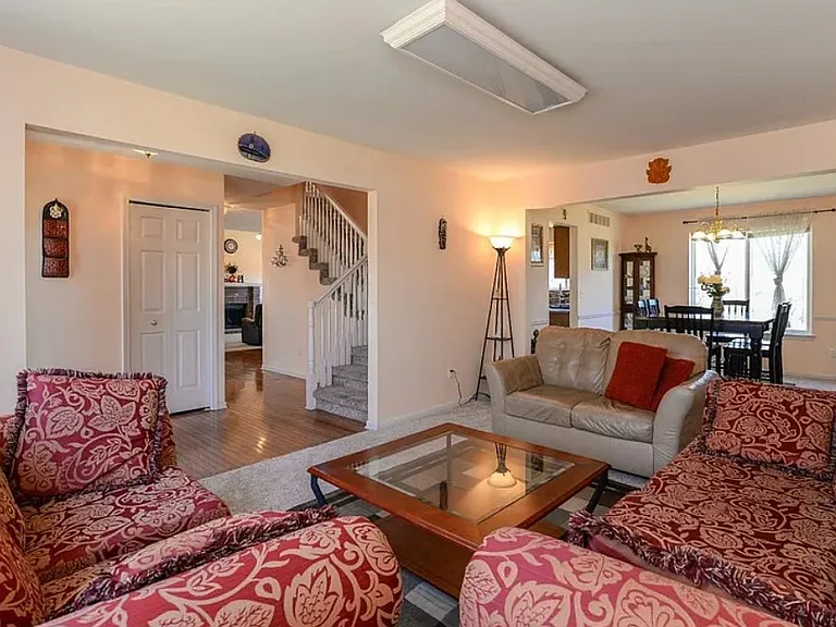 4079 Crystal Creek Dr — Photo 18