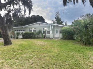 1010 Glenn Ridge Dr, Leesburg, FL 34748