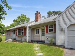 24 Wianno Rd, Yarmouth Port, MA 02675