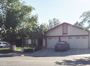 39205 Yellowstone St., Palmdale, CA 93551