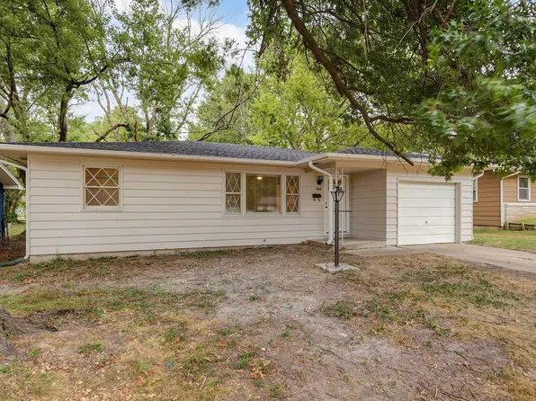 2641 E Grand Street, Springfield, MO 65804