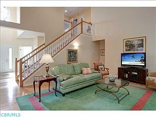 4th image of 7705 Kestrel Way W