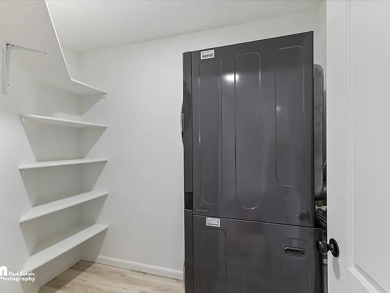 6760 W Queen Anne Ave #3 — Photo 12
