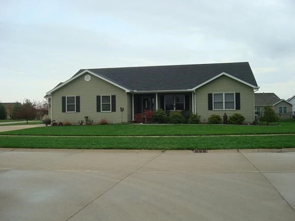 1st image of 6 Sundance Dr