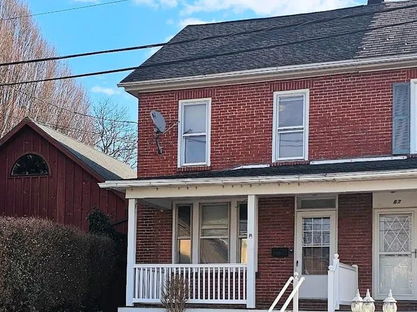 69 N Water St, Lititz, PA 17543