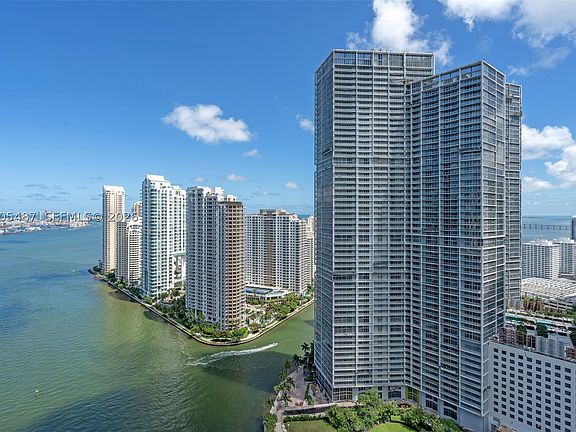 3rd image of 200 Biscayne Blvd #3407