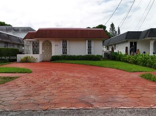 2102 SW 58th Ct, Miami, FL 33155