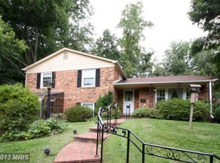 3512 King Arthur Rd, Annandale, VA 22003