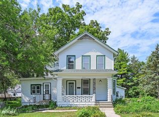 204 9th Ave, Mendota, IL 61342