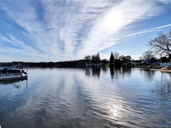 50 Mallard Cove #50, East Hampton, CT 06424