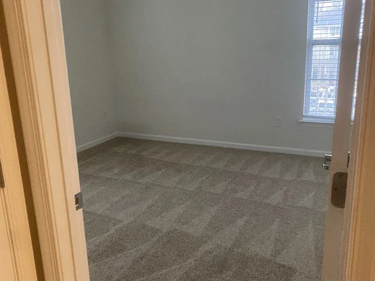 Clairmont at Jolliff Landing — Photo 57