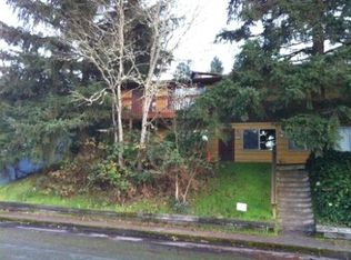 3957 Potter St, Eugene, OR 97405