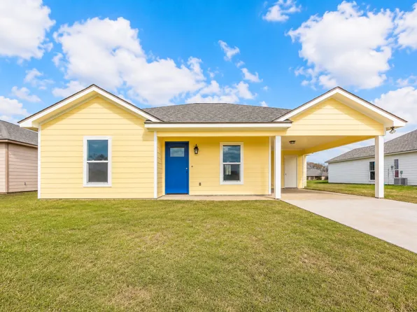 1019 Lillian Michel Dr, Breaux Bridge, LA 70517