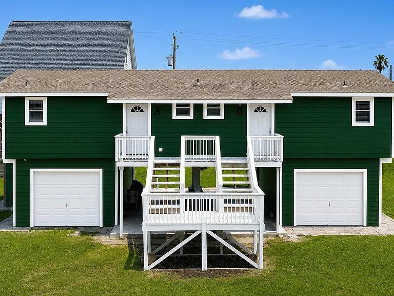 403 Fort Velasco Dr #B — Photo 1