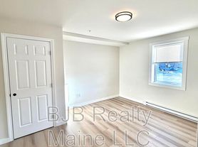156 Woodford St, Portland, ME