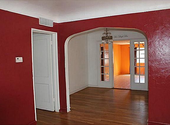 4th image of 3922 Hamilton Ave