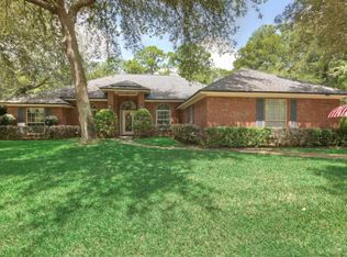 2282 Broad Water Dr, Jacksonville, FL 32225