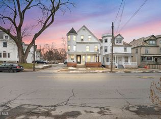 920 McClellan St, Schenectady, NY 12309