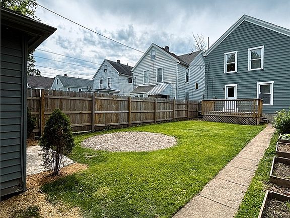 2nd image of 40 Edgar Ave