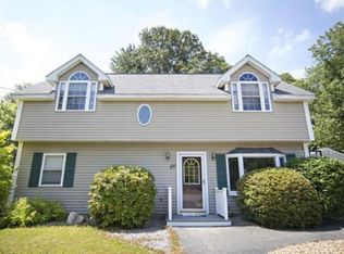 44 Elizabeth Rd, Billerica, MA 01821