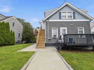 42 Gerry St APT B, Greenwich, CT 06830
