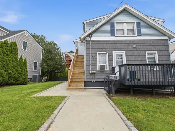 42 Gerry St APT B, Greenwich, CT 06830