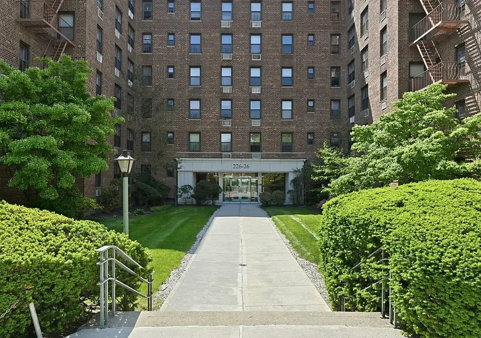 Cambridge Hall Tenants Corporation — Photo 2