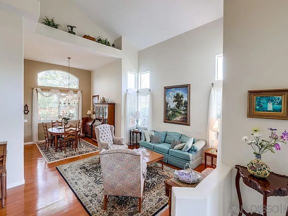 4th image of 13563 Lindamere Ln