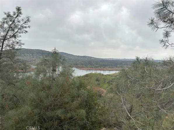 9145 Hunters Valley Rd, Mariposa, CA 95338